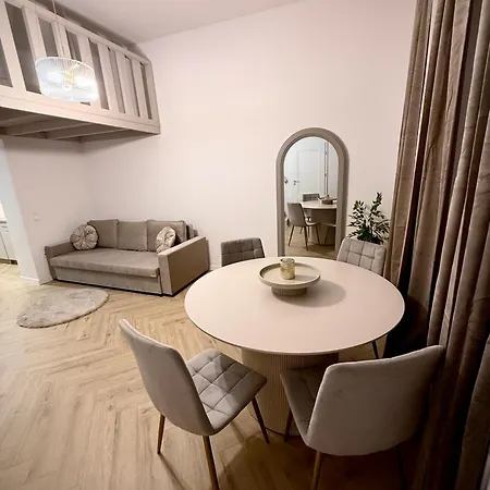 Apartament Miejski Zakątek-apartament W Centrum