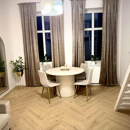 Miejski Zakatek-apartament W Centrum Appartement *